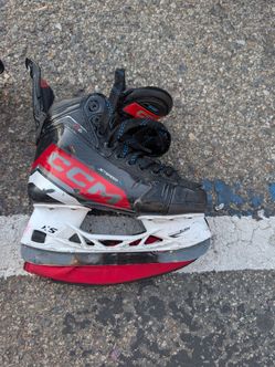 CCM Jetspeed FT6 size 4