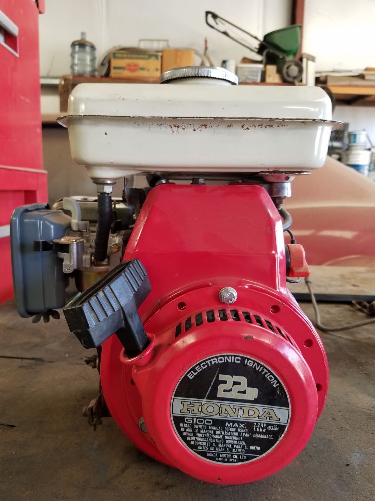 Honda G100 2.2hp engine