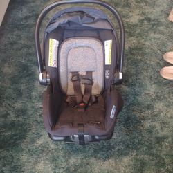 Graco Snugride 35 Lite