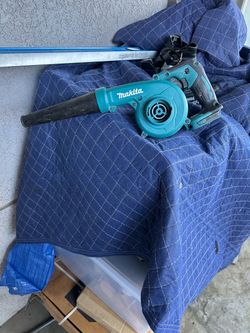 Makita 18v  blower
