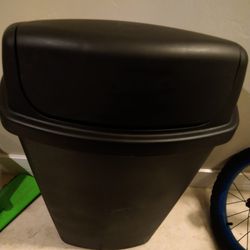 Trash Can 13.2 Gallons 
