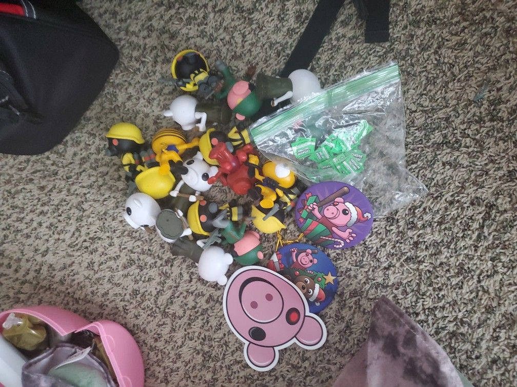 piggy toys roblox target