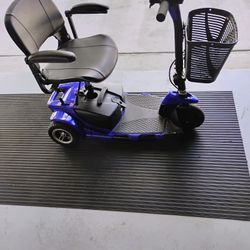E-Wheels Mobility Scooter 