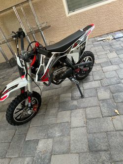 $300 40 mph and 170 weight limit great price perfect for the summer  won’t start needs a pull start rope my cousin pulled it to hard and it broke it c