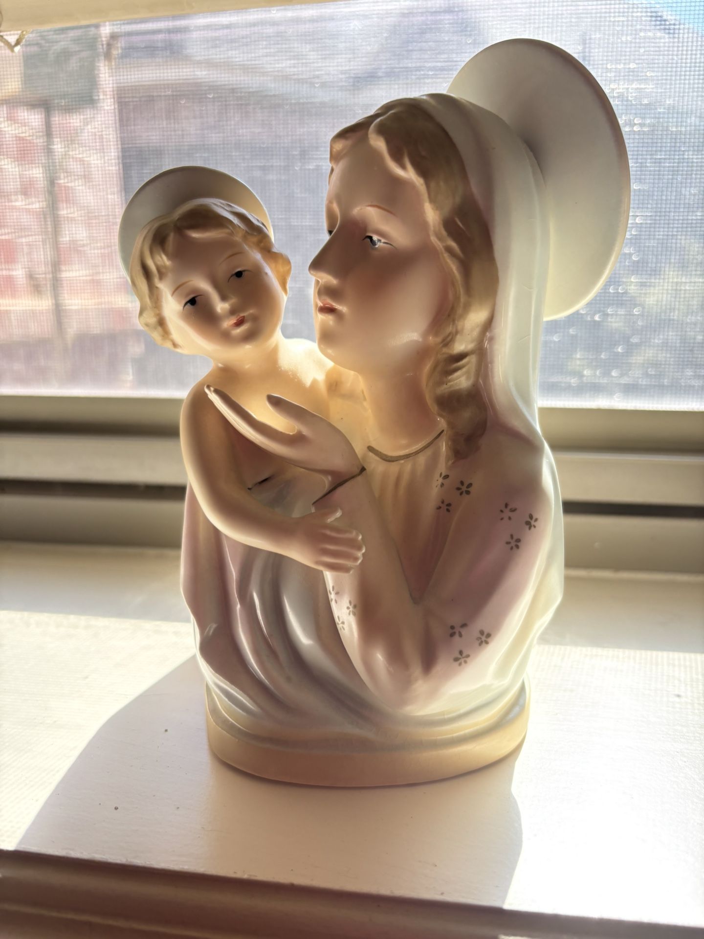 Vintage Blessed Mother Baby Jesus Flower Pot