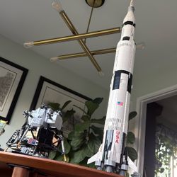 Lego Saturn V