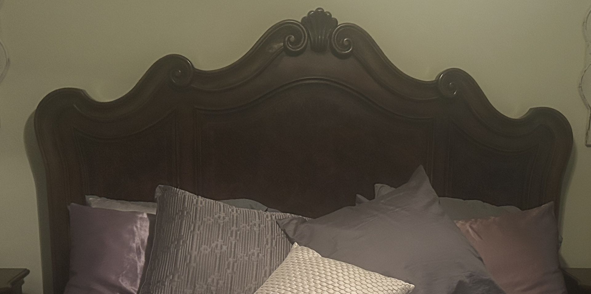 King bedroom set