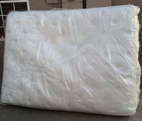 Queen Size semi used Mattress
