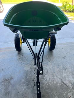John Deere Tow-Behind Broadcast Spreader