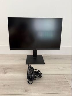 Like New LG 27” 4K Computer Monitor with USB-C