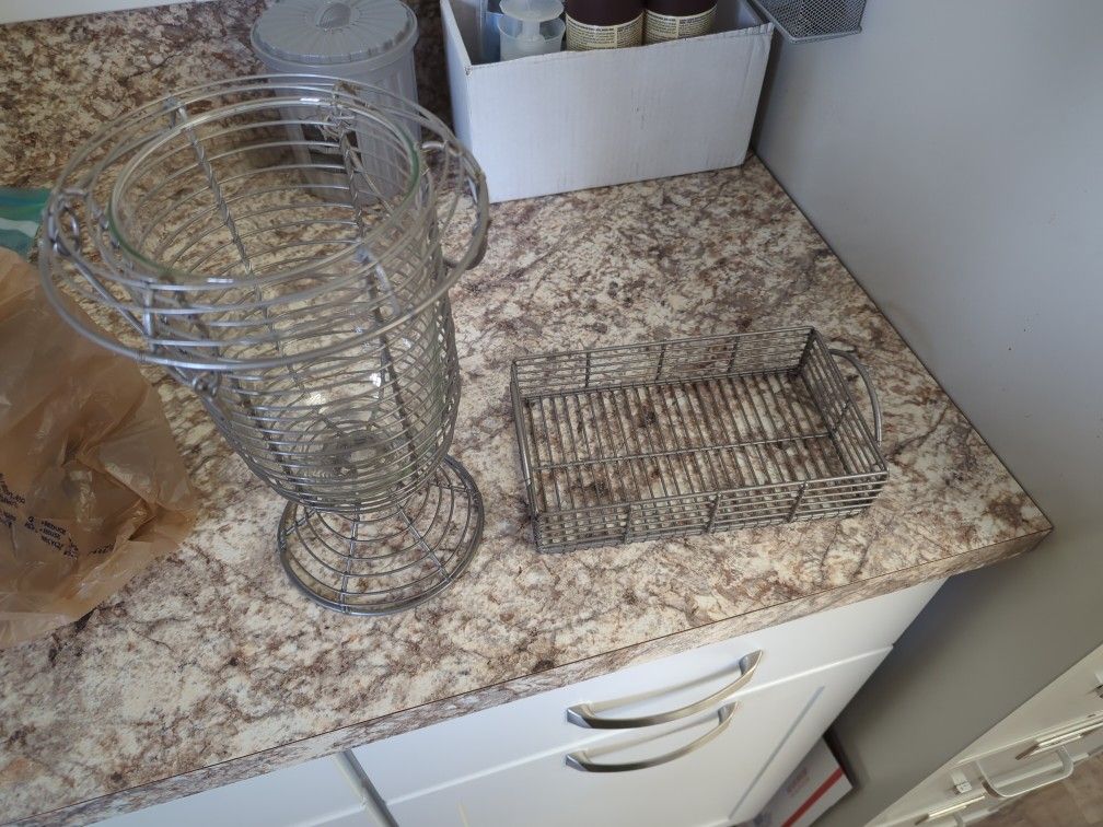 Candle Holder/Basket