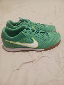 New nike gato