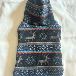 Small Dog Winter Hoodie – Cozy Reindeer Print Fleece, Size Medium