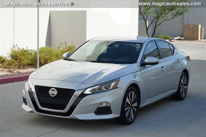 2022 Nissan Altima 2.5 SV