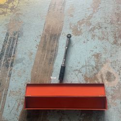 Matco  tool 9-82 torque Wrench  