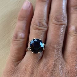 Yellow gold sapphire Diamond Ring