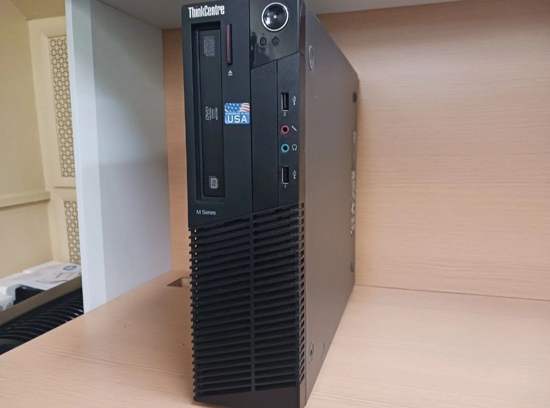 Lenovo PC Desktop