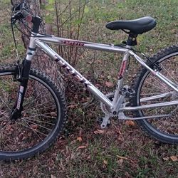 Trek 4500 