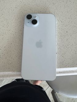 Iphone 15 plus Unlocked 128 GB  $350