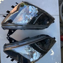 06-09 Toyota Prius OE Factory Style Black Clear Corner HID Xenon Headlight