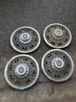 Oldsmobile 15in Wheel Cover / Hub Cap