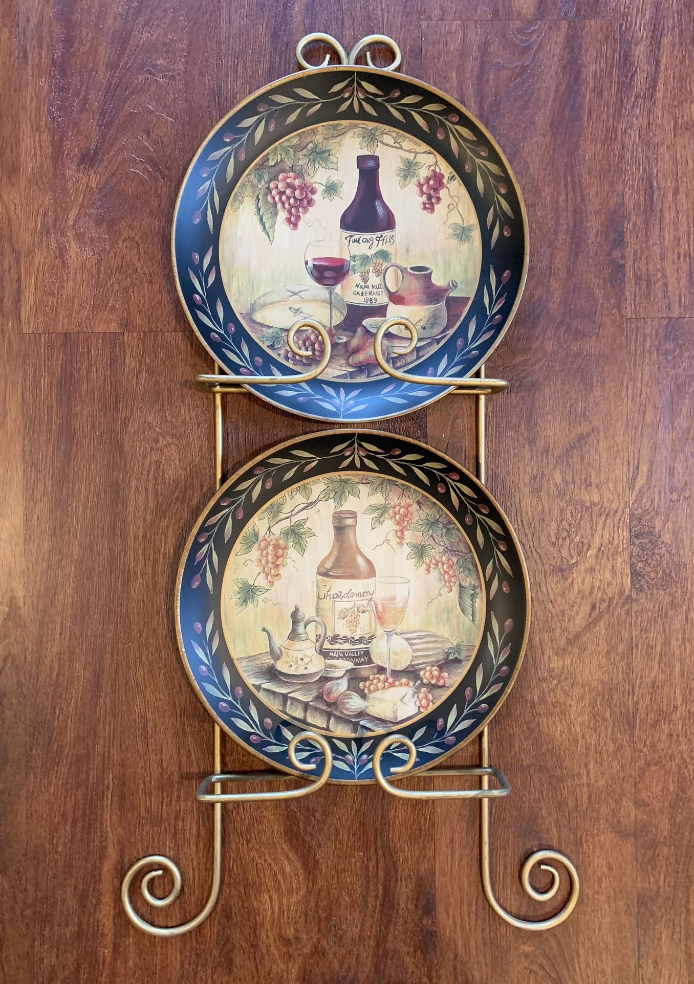Decorative Plates With Rack