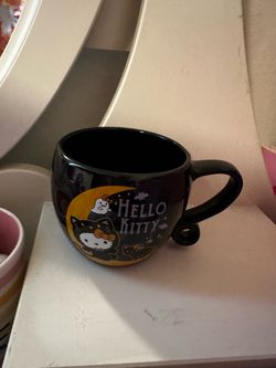 Halloween Hello Kitty Mug