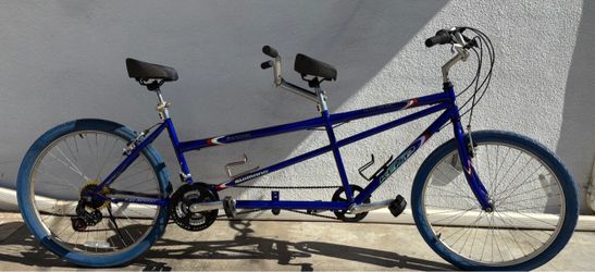 Tandem bicycle