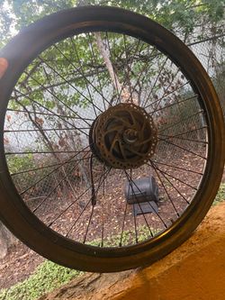 Rear hub motor wheel works great