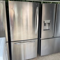 Top Freezer 33w
