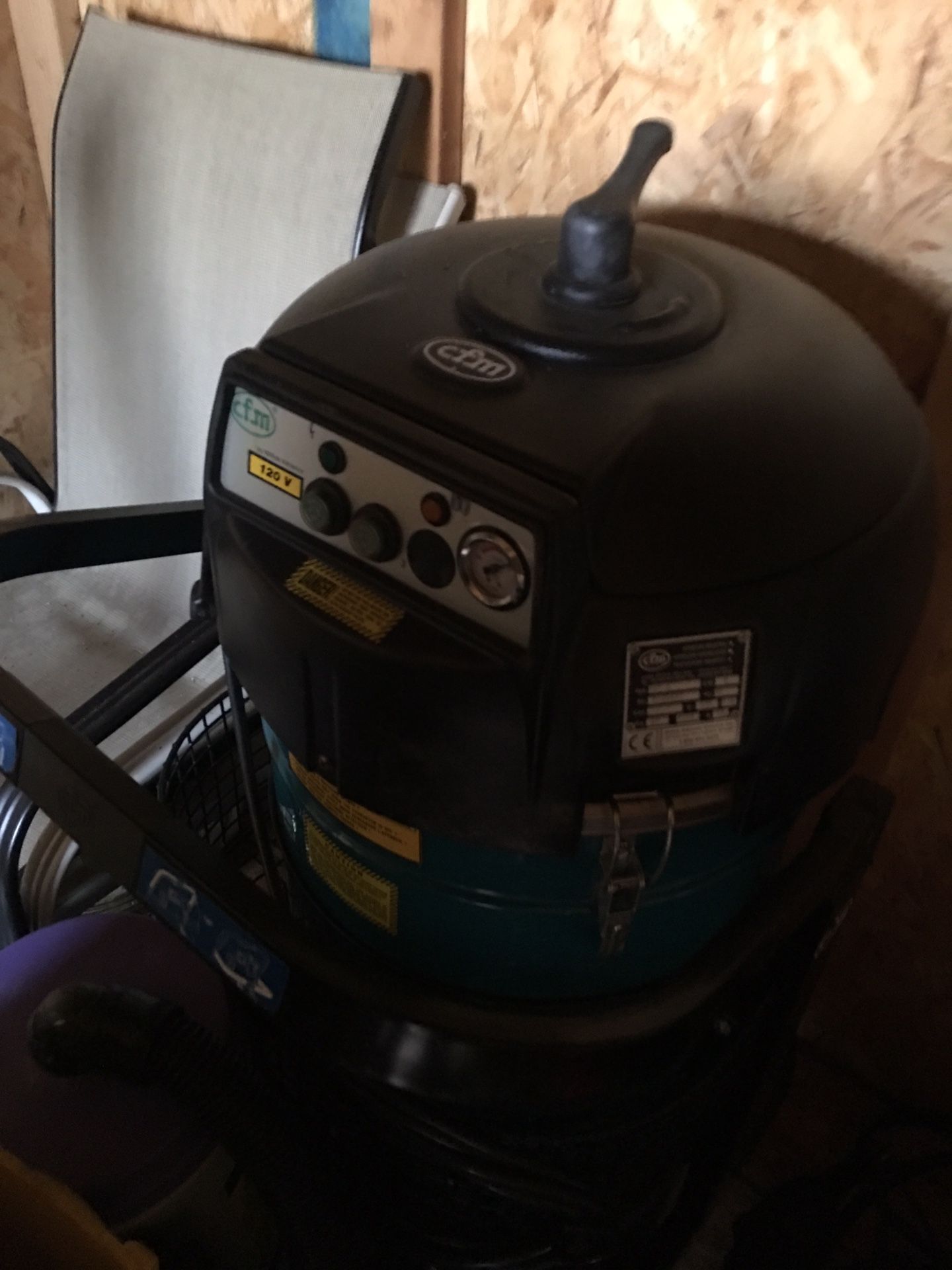 Sheet rock vac