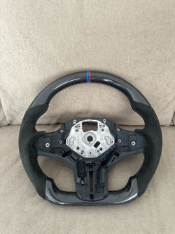 BMW G series carbon fiber steering wheel