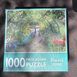Peacock Pathway Puzzle | Jigsaw Puzzles | 1000 Pieces | by Page Public