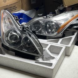 Infiniti G37s Coupe Headlights OEM