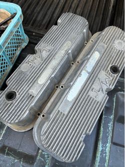 Big block valve covers