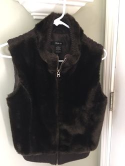 Woman’s vest. Size S. Fur like