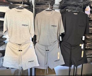 ESSENTIALS SHIRTS & SHORTS 🩳