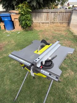 RYOBI
15 Amp 10 in. Compact Portable Corded Jobsite Table Saw with Folding Stand