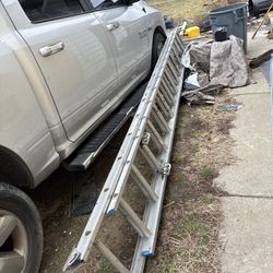 24 Inch Aluminum Ladder 