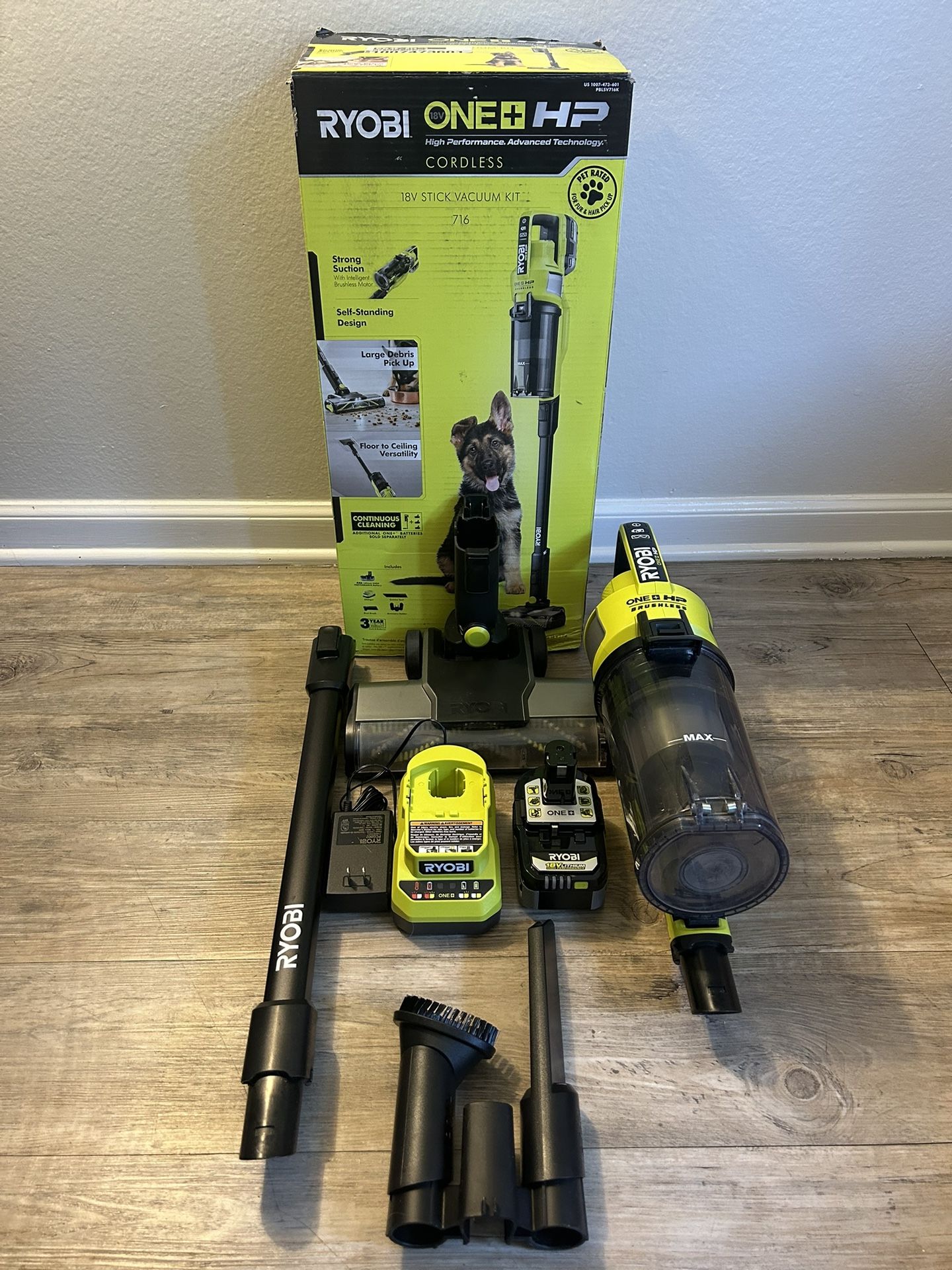 RYOBI ONE+ HP 18V Cordless Pet Stick Vacuum Cleaner Kit w/ 4Ah HIGH PERFORMANCE Battery and Charger