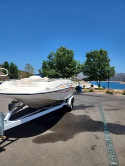 2001 bayliner rendezvous (22')