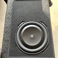 JL Audio  13TW5V2-2 Shallow Mount Subwoofer With Box 