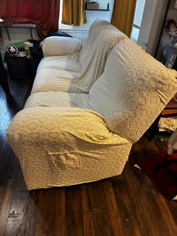 Dark brown 3 seater recliner couch