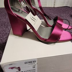 BRAND NEW Worthington Elegant Burgandy Heels. Original Price $60