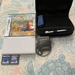 White Nintendo DS Lite