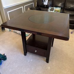 Kitchen Table And Chairs