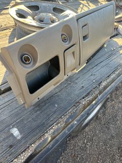 Silverado dash plastics glove box Sierra Tahoe