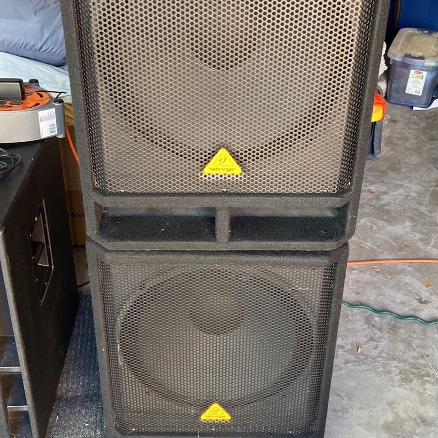 Behringer Eurolive VQ 1800 D X 2 for Sale in Mcallen TX OfferUp