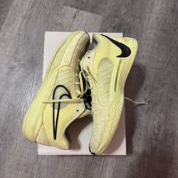 Sabrina Basketball Shoes