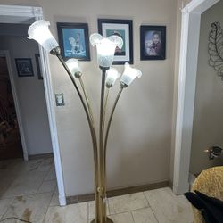 Vintage Call Lily Lamp
